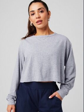 Fabletics Women's Grey Crop-top